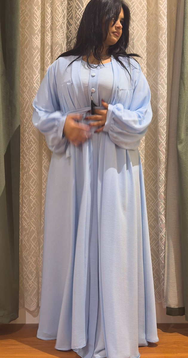 عباية سماوية أنيقة